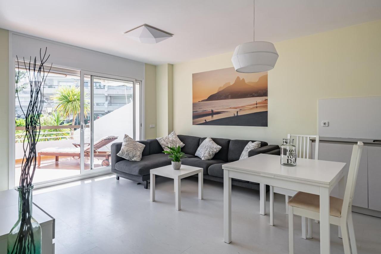 Apartamento Bahia Blanca Vilanova i la Geltrú Dış mekan fotoğraf