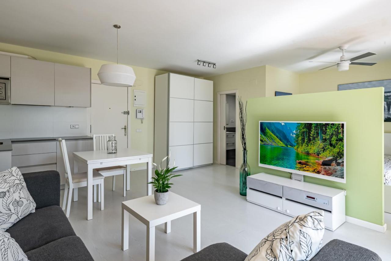 Apartamento Bahia Blanca Vilanova i la Geltrú Dış mekan fotoğraf