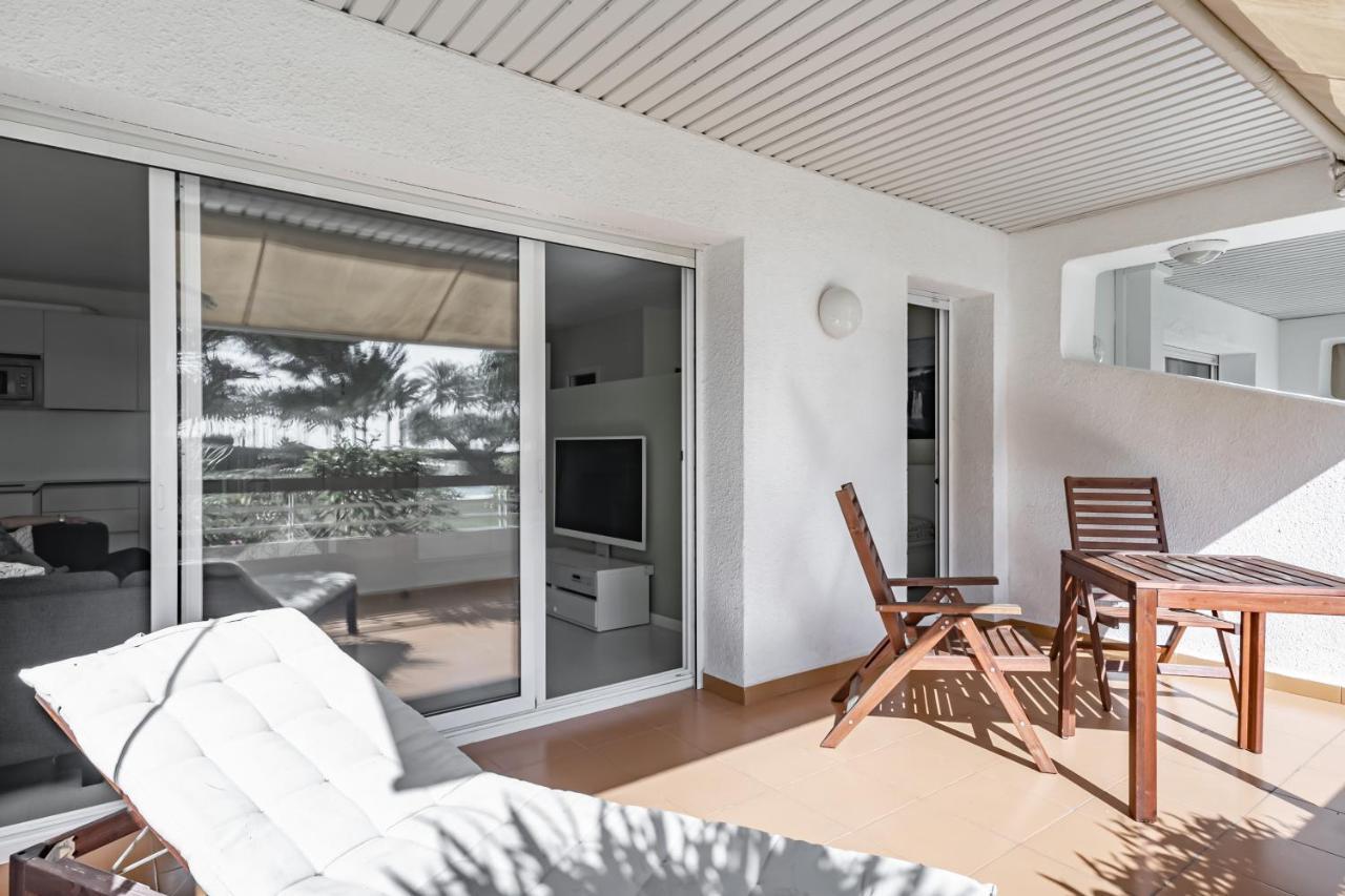 Apartamento Bahia Blanca Vilanova i la Geltrú Dış mekan fotoğraf